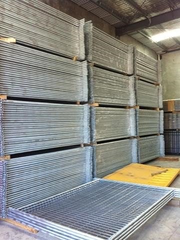 Temporary Weldmesh Fence 2400mm high x 2100mm wide (Panel Only)