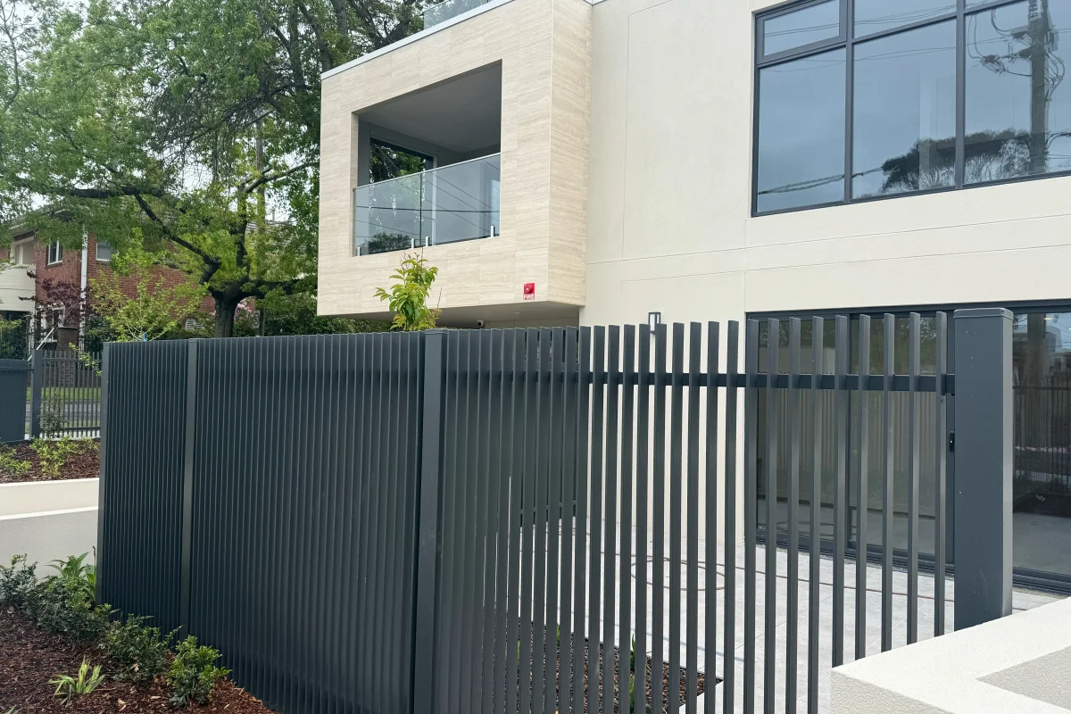 citywide-macedon-group-fin-slimlide-blade-fencing-rectangle-6902bf711cf85