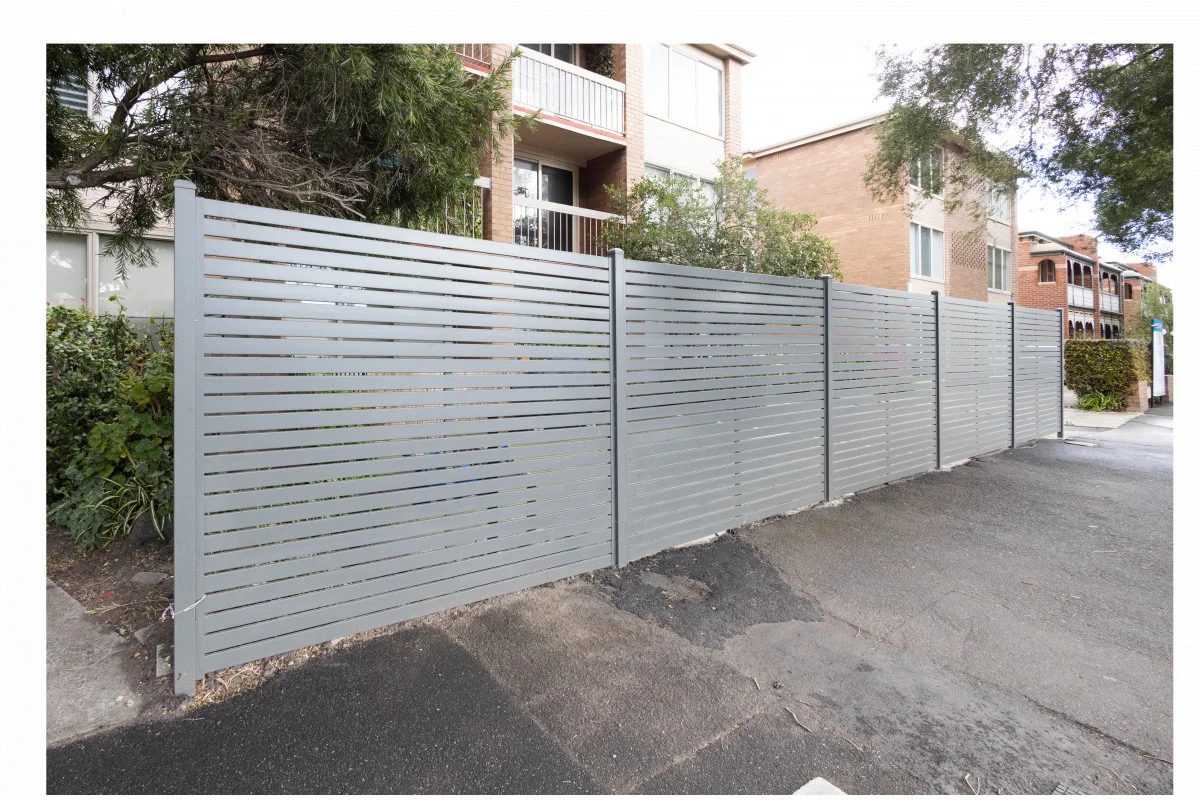 citywide-macedon-group-horizontal-slat-fence-4264-rectangle-631e8f9e30738