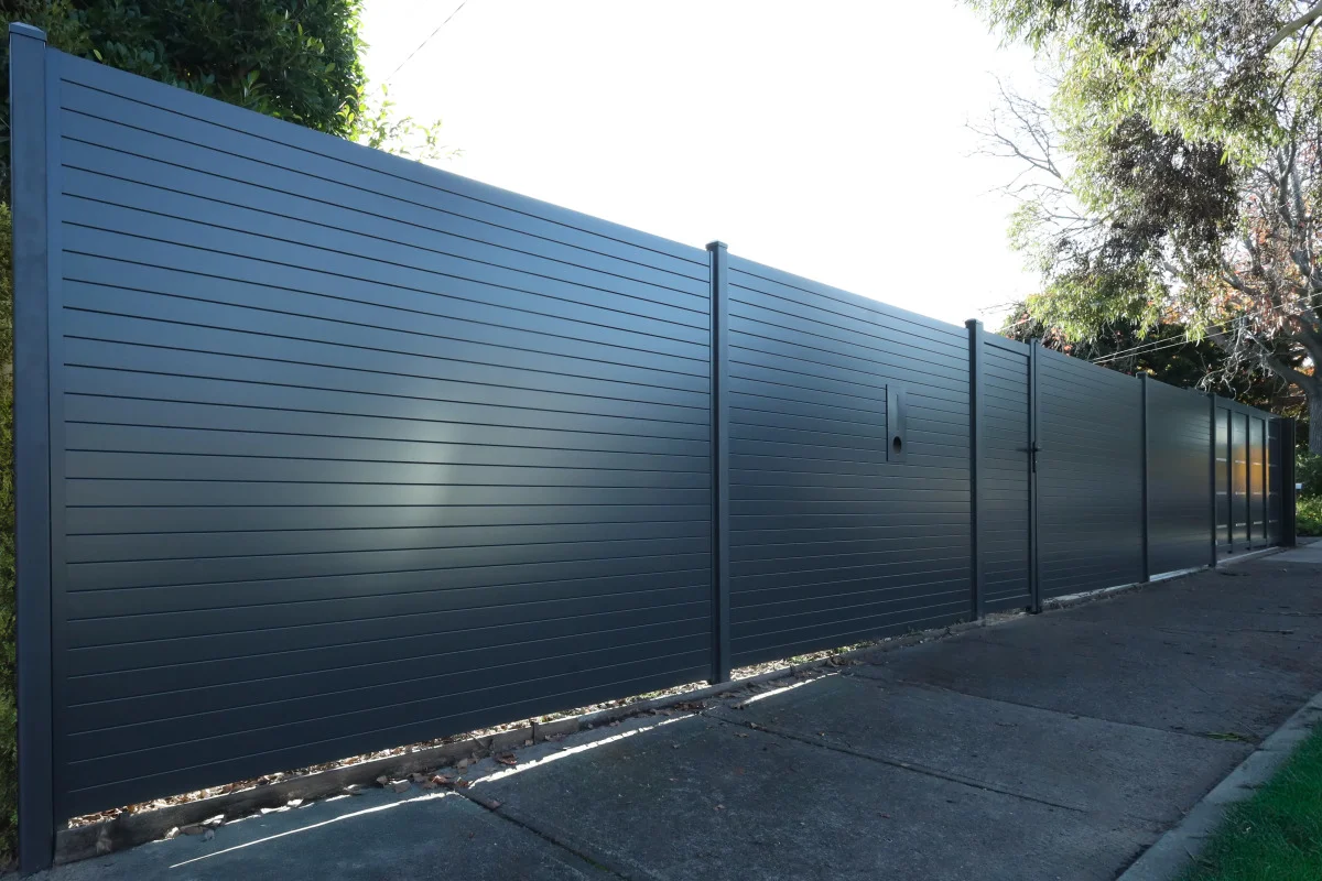 citywide-macedon-group-horizontal-slat-fence-residential-rectangle-6719e503241f8