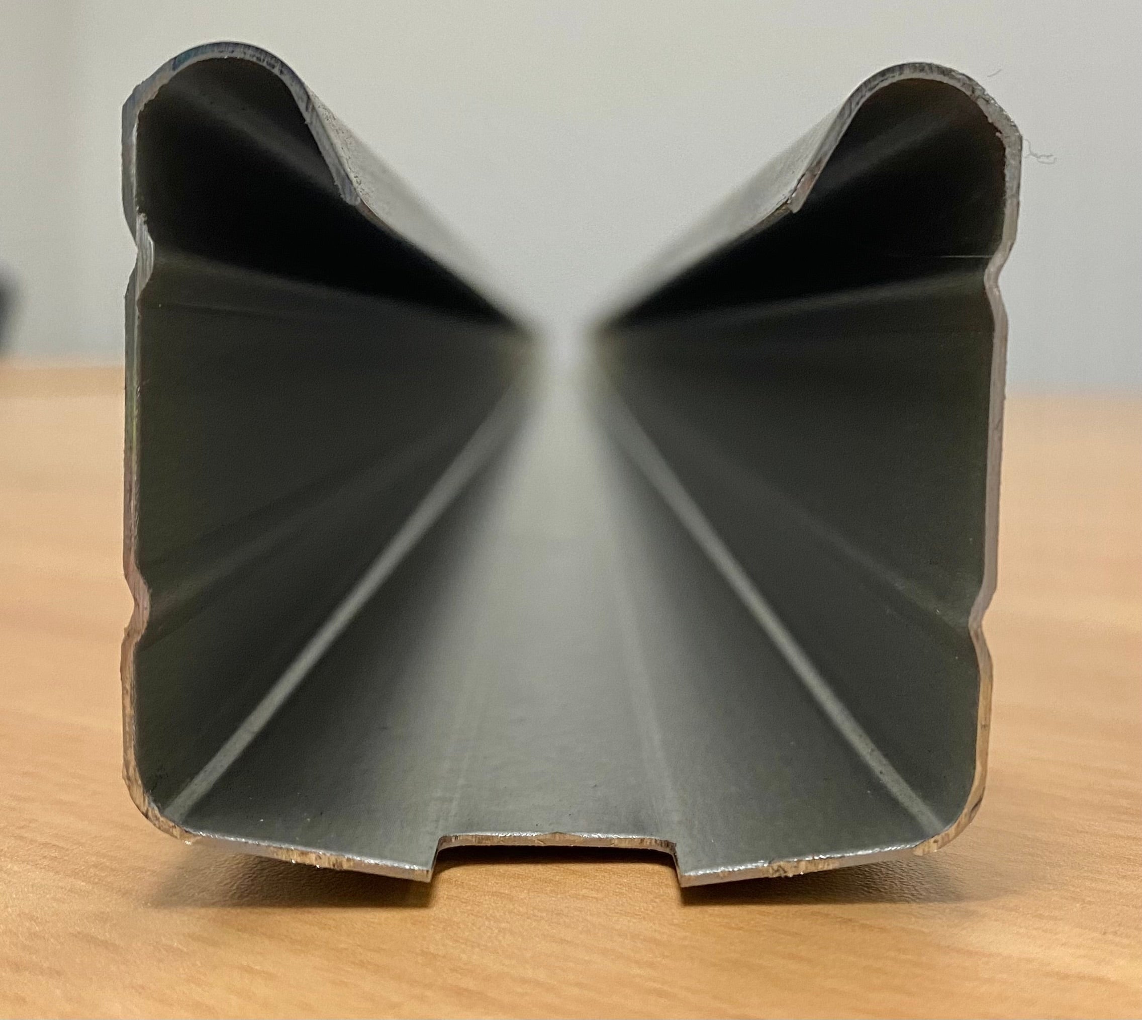 The Metline Steel Colorbond Equivalent - Panel Rail