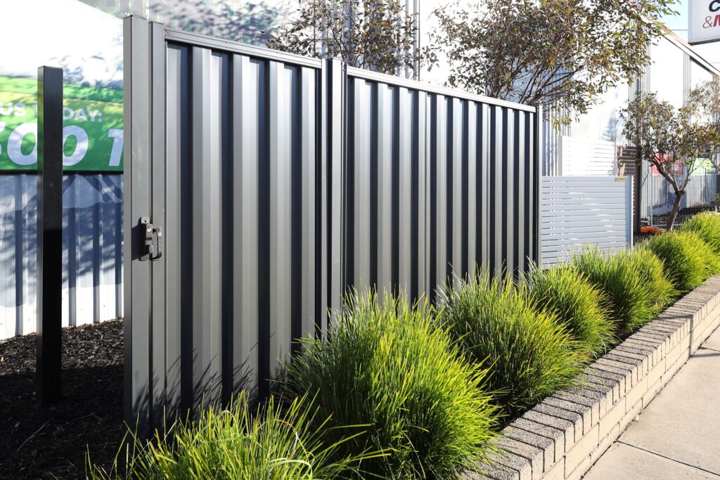 The Metline Colorbond Equivalent Steel - Single Gate Kit - Online Fence ...