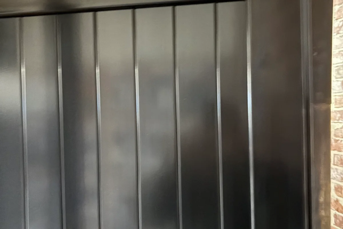 Vertical frame Gate Part / Holes