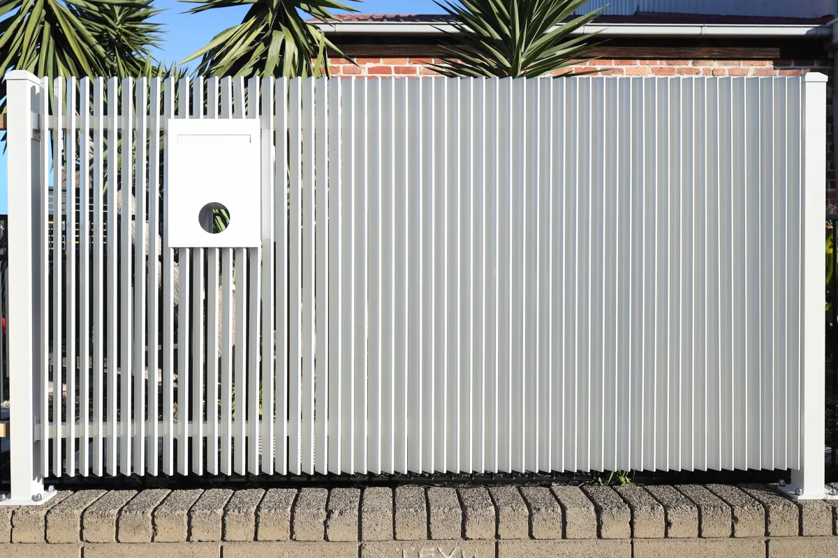 citywide-macedon-group-angled-blade-surfmist-panel-rectangle-66612f7ae31c2