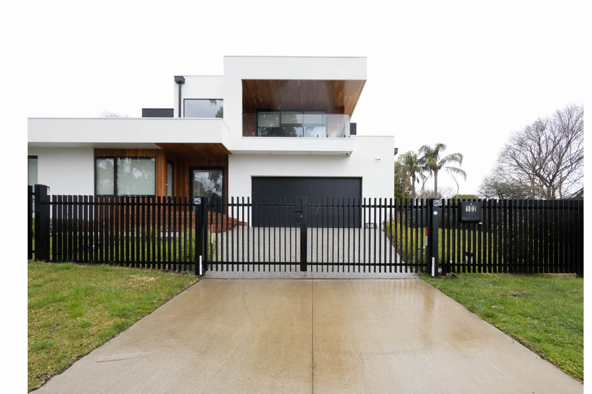 citywide-macedon-group-blade-sliding-gate-8455-rectangle-631ea221b8324