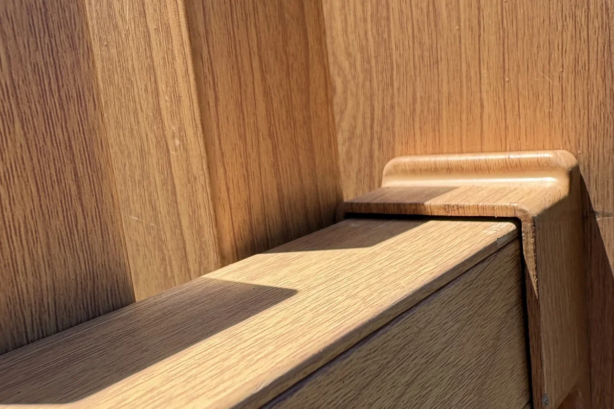 Rail Bracket for Oak Batten